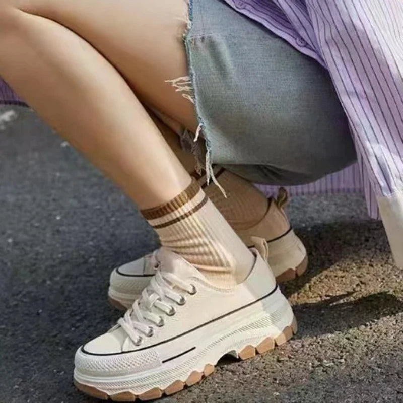 Baskets Rondes à Semelle Optique pour Femme
